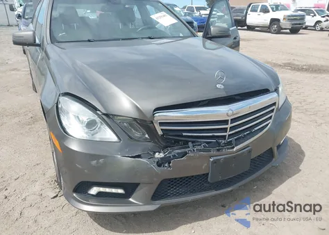 2011 Mercedes-Benz E 350 4Matic z USA, uszkodzony, nr VIN WDDHF8HB8BA361632